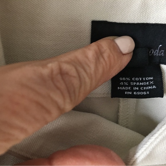 Beautiful creme slacks - Picture 3 of 5